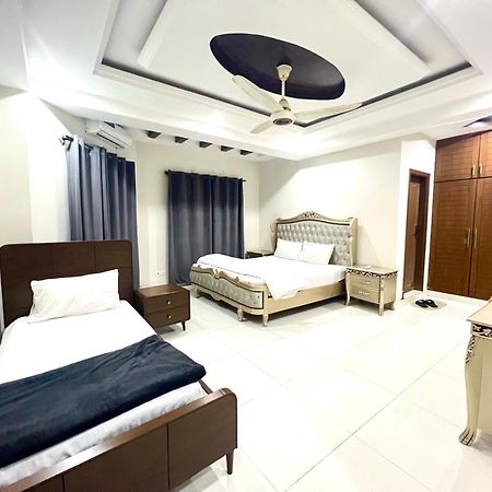 Luxury Apartment Rentals Islamabad Esterno foto