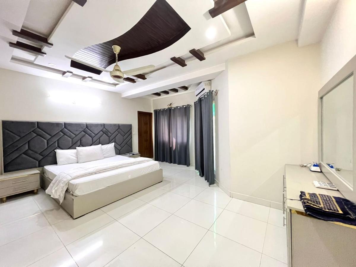 Luxury Apartment Rentals Islamabad Esterno foto