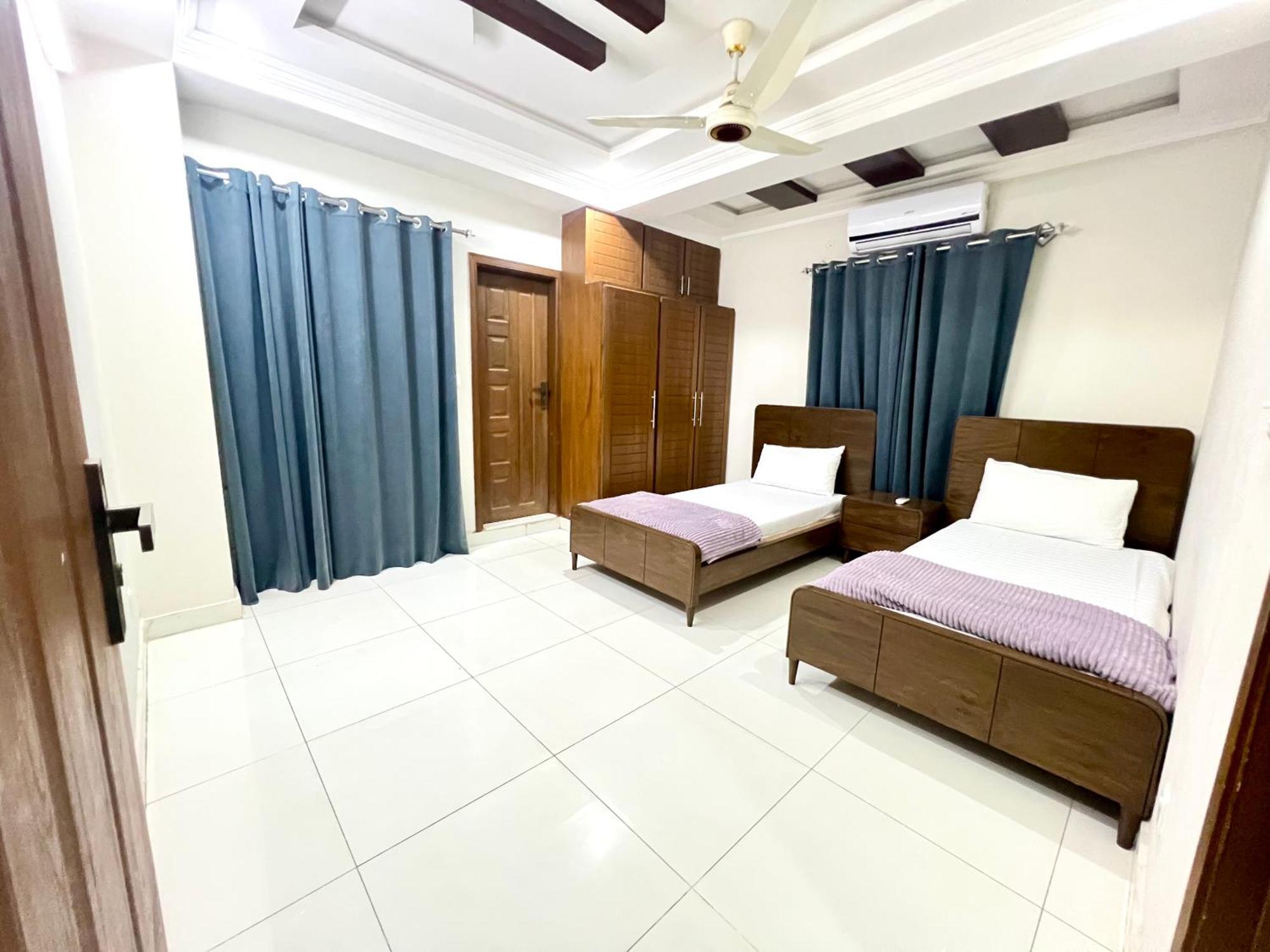 Luxury Apartment Rentals Islamabad Esterno foto