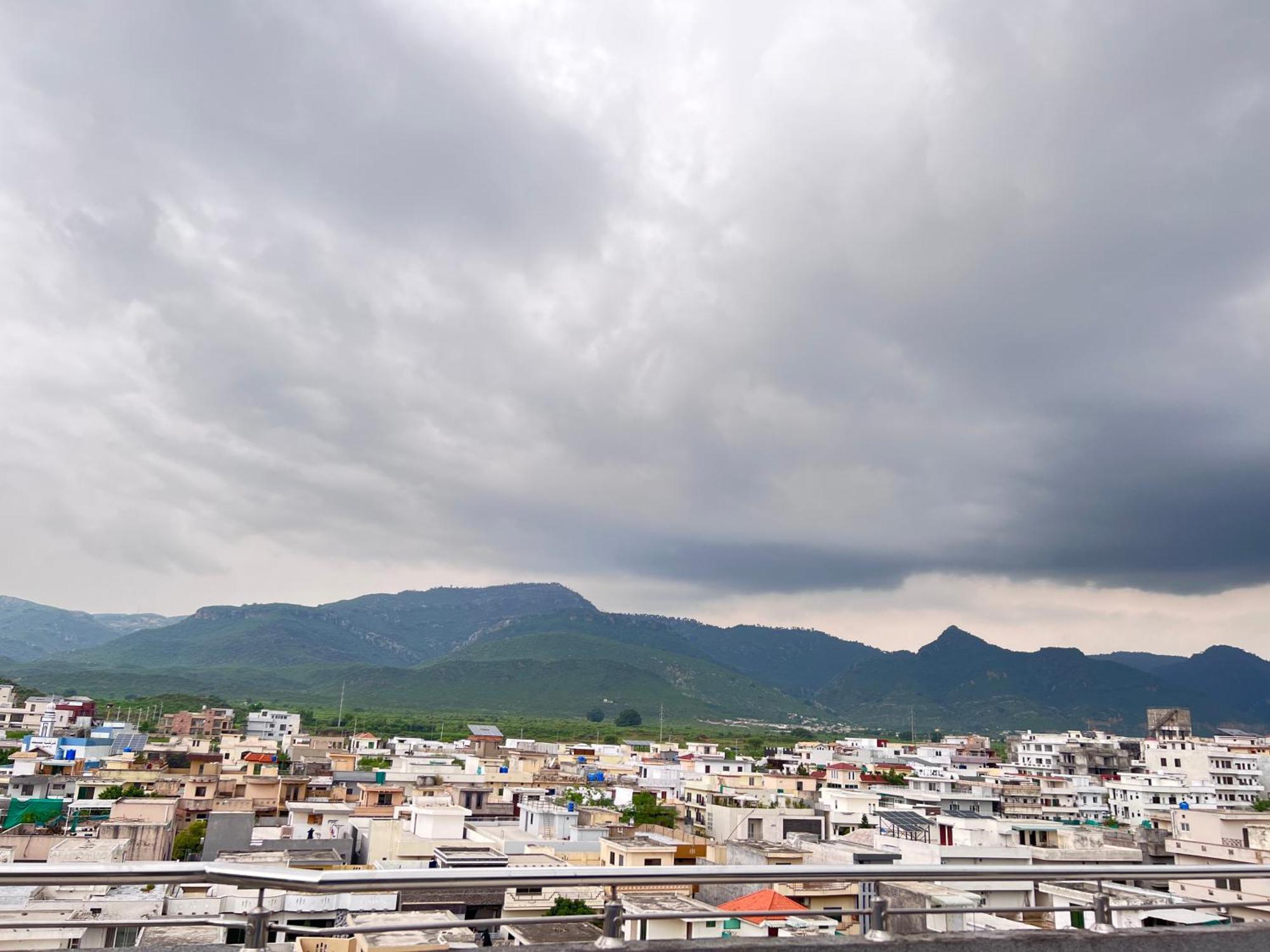 Luxury Apartment Rentals Islamabad Esterno foto